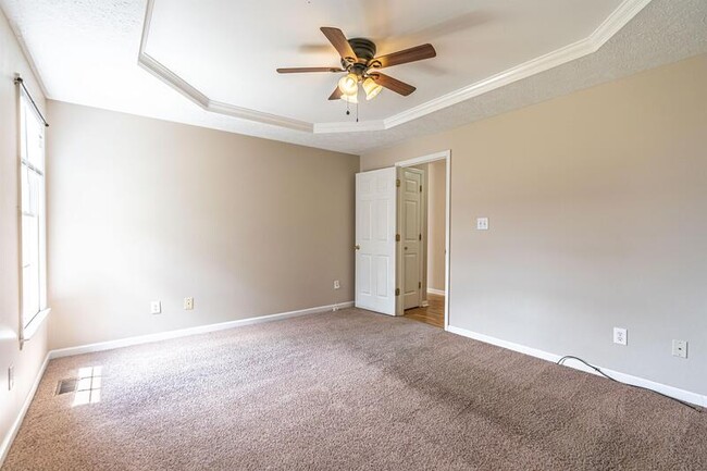 Building Photo - 6513 Jacobs Creek Cir