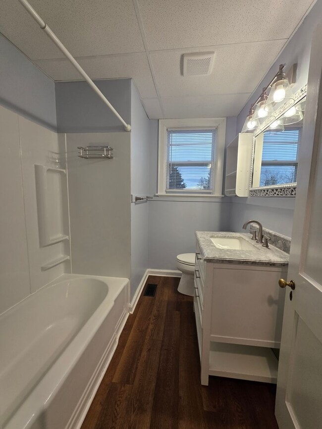 Building Photo - 116 Sixth Avenue