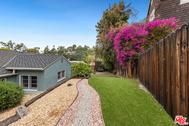 Building Photo - 2413 Argosy Way