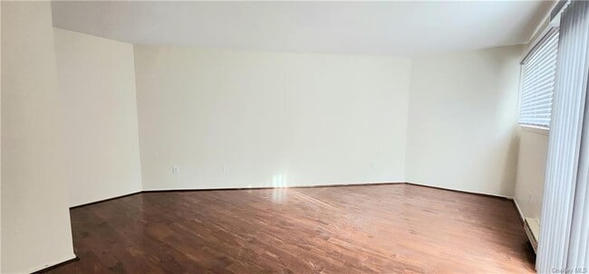 Building Photo - 208 Harris Rd