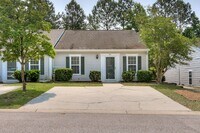 Building Photo - End Unit Townhome Evans