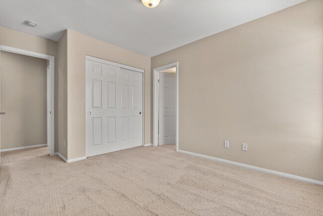 Building Photo - 33822 Temecula Creek Rd