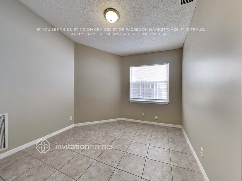 Building Photo - 6577 Geneva St