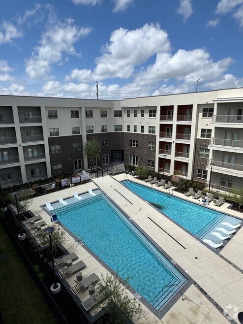 Building Photo - Cantarra