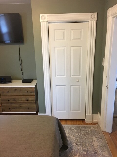 Building Photo - 58 Wilson St