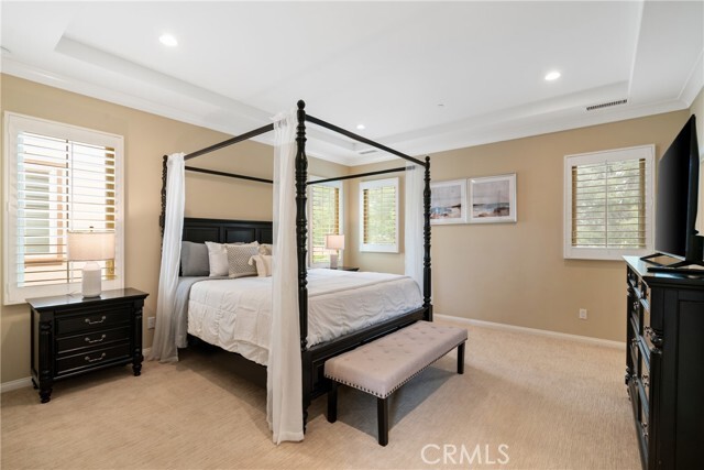 Building Photo - 61 Crestwick