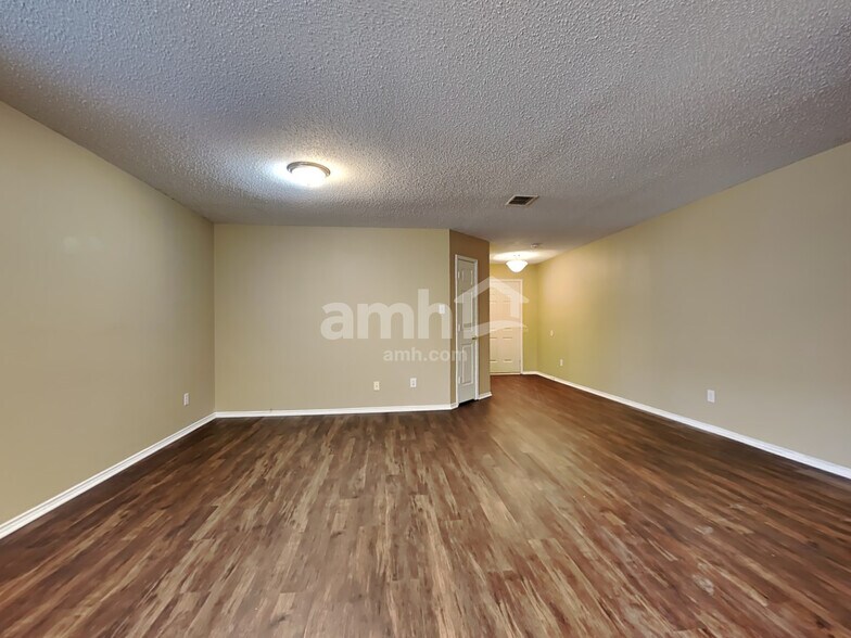 Building Photo - 1953 Ramada Trl