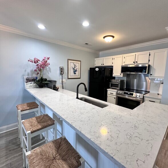 Building Photo - 18713 Vineyard Point Ln