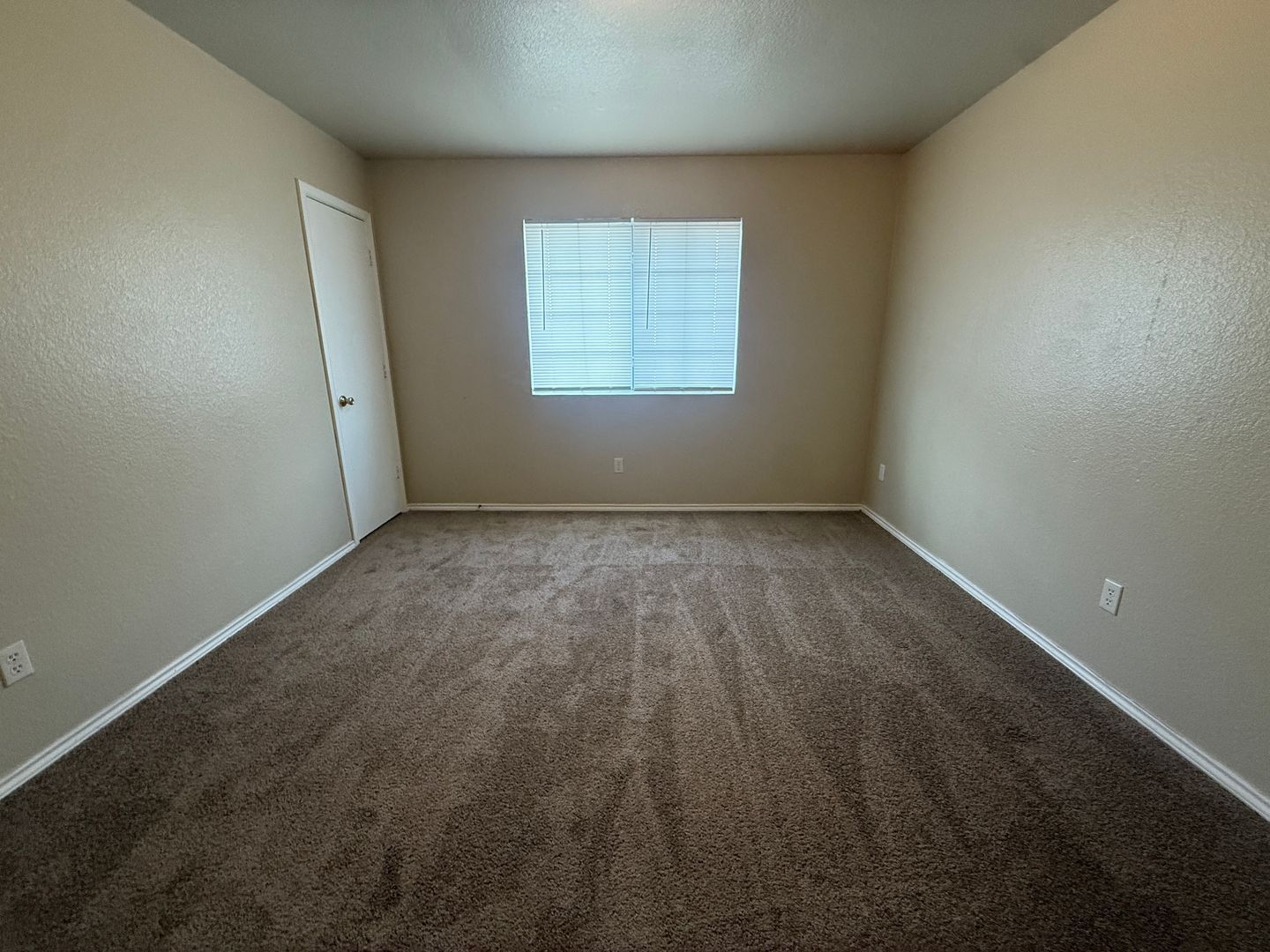 Building Photo - 4000 Doraine Ct