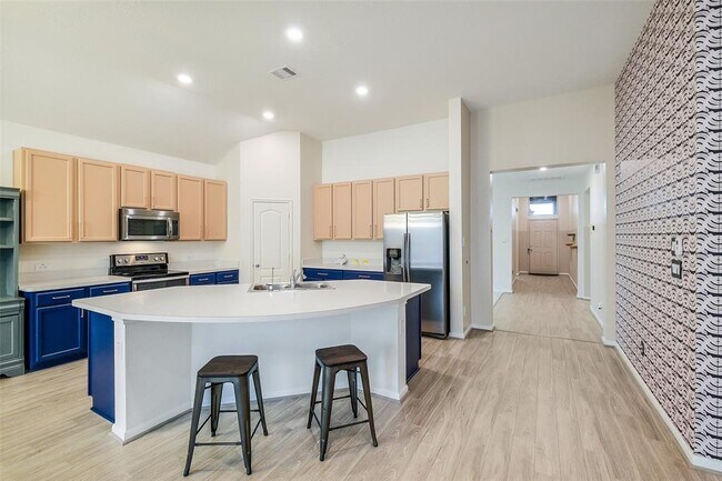 Building Photo - 8123 Cheyenne Hills Trail