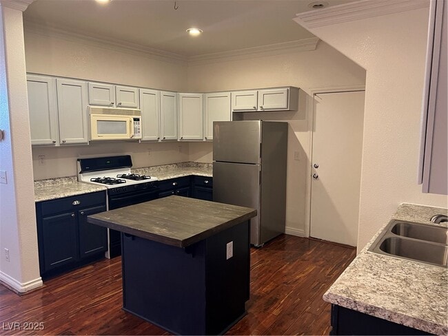 Building Photo - 5958 Rampolla Dr