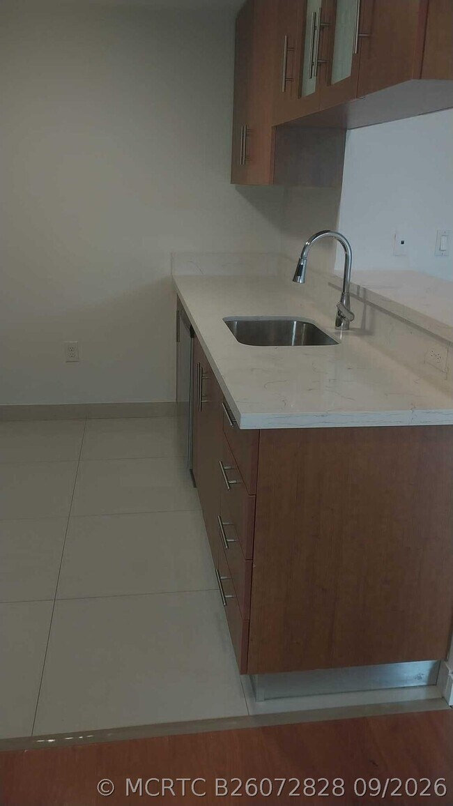 Building Photo - 601 NE 23rd St
