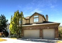 Building Photo - 9728 Quartzridge Dr