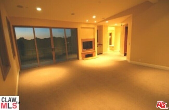 Building Photo - 723 Latigo Canyon Rd