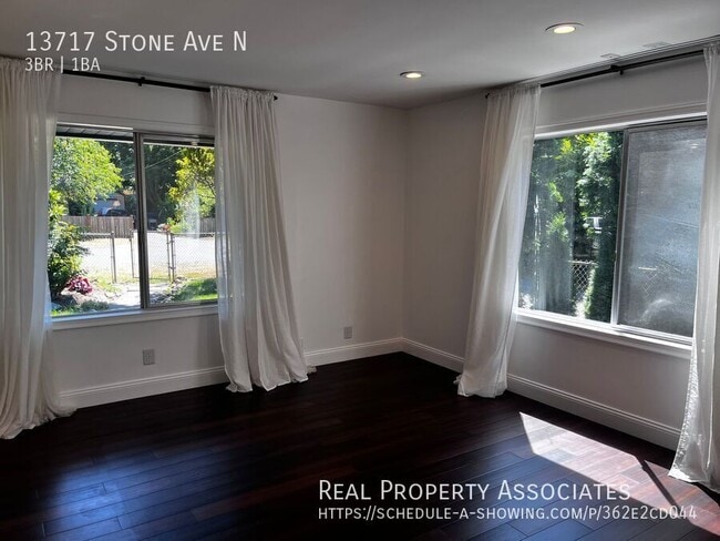 Building Photo - 13717 Stone Ave N