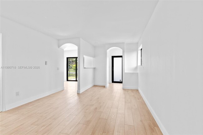 Building Photo - 14171 SW 37th Ct