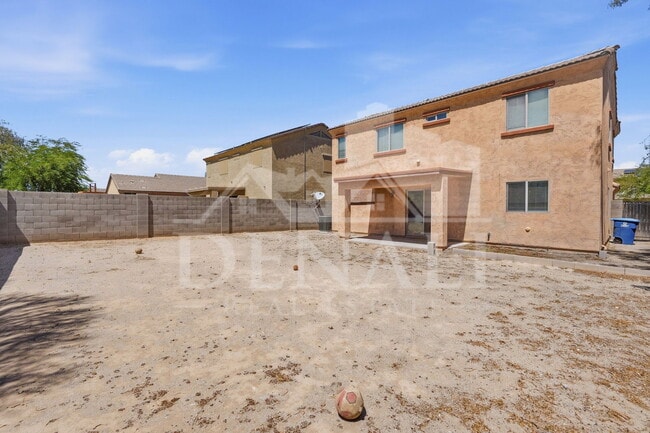Building Photo - 21939 W Cocopah St