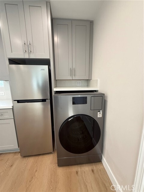 Building Photo - 2051 S Garnsey St