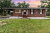 Building Photo - 203 Pecan Ln