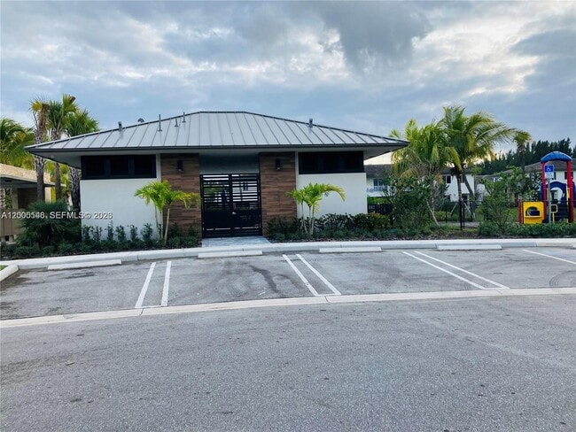 Building Photo - 640 Pioneer Way