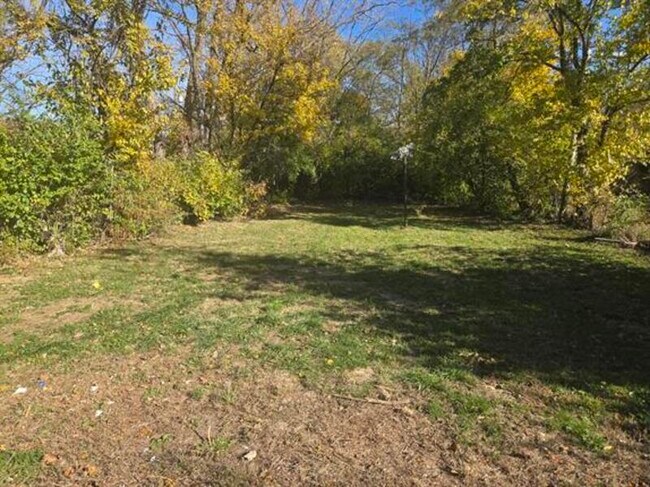 Building Photo - 3531 N Butler Ave