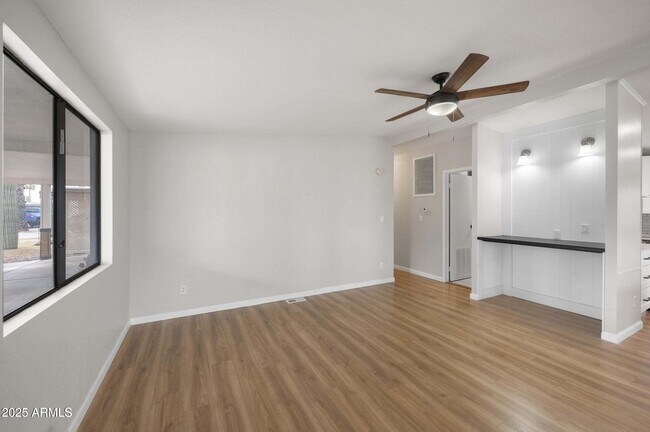 Building Photo - 3500 S Tomahawk Rd