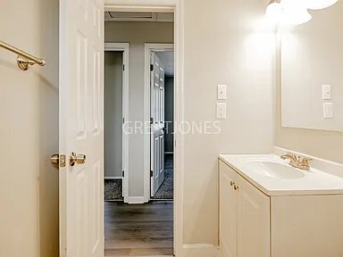 Building Photo - 47 Thurgood Marshall Rd