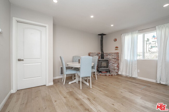 Building Photo - 29846 Grandifloras Rd