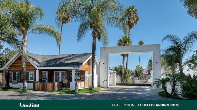 Building Photo - 8250 Lankershim Blvd