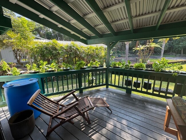 Building Photo - 3 Bedroom/ 2.5 Bath