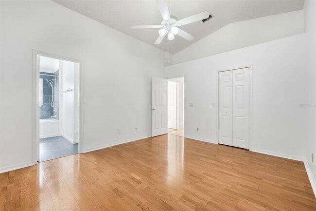 Building Photo - 13817 Valleybrooke Ln