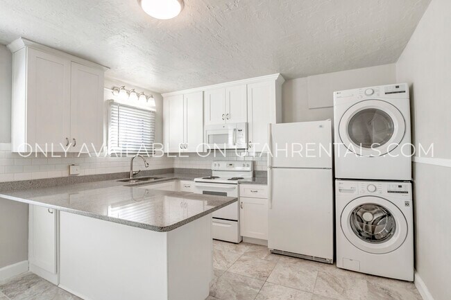 Building Photo - 222 S 100 E