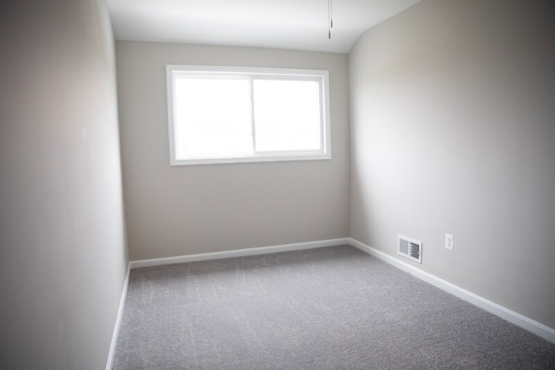 Building Photo - 1937 Jasmine Rd