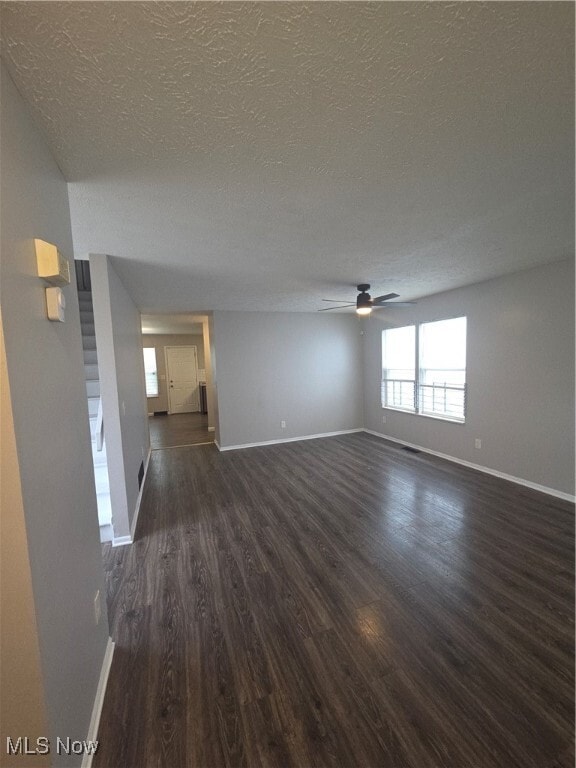 Building Photo - 9421 Hilgert Dr