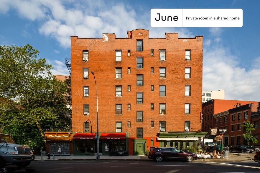 Building Photo - Room in Shared 3 bed/1 bath home