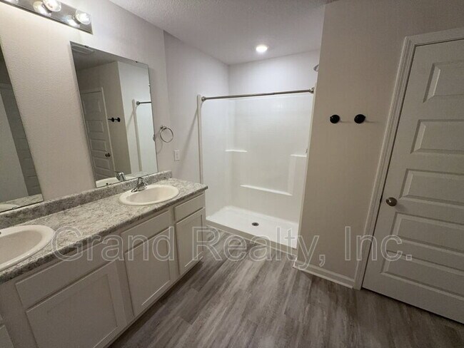 Building Photo - 4407 White Cedar Ct