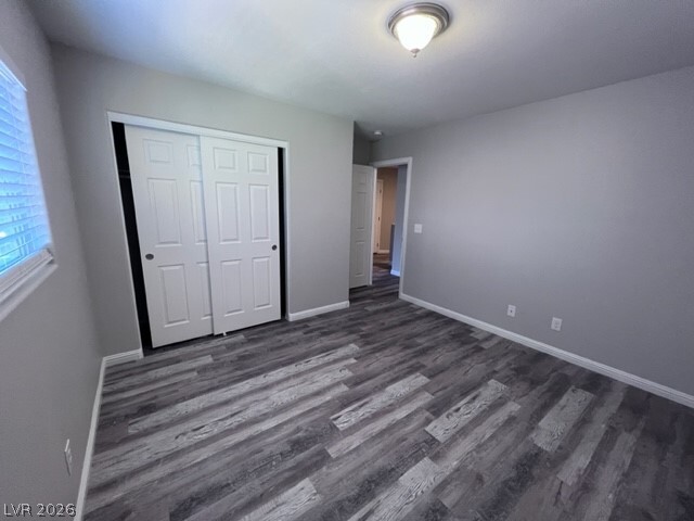 Building Photo - 8263 Vanity Fair Ln