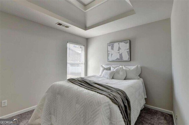 Building Photo - 4605 Blue Iris Way