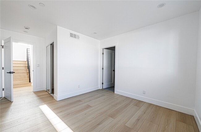 Building Photo - 13461 Beach Ave
