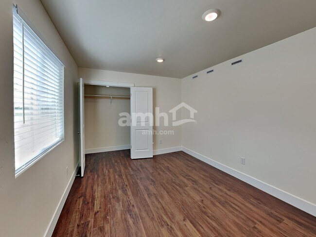 Building Photo - 6615 W Achievement St