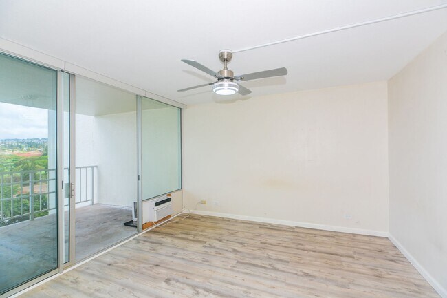 Building Photo - 98-410 Koauka Loop #14B