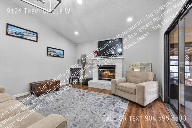 Building Photo - 9126 Trevi Cir W