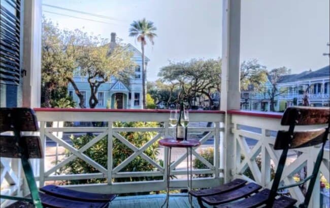 Building Photo - 2328 Avenue M