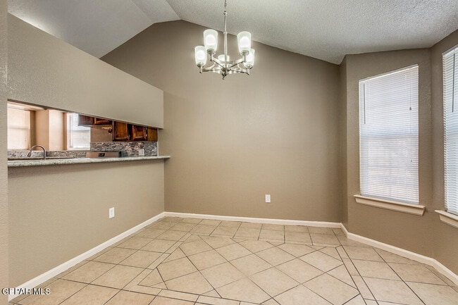 Building Photo - 14217 Thayer Pease Ave