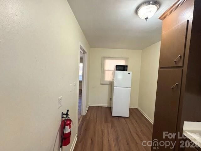 Building Photo - 268 Church St N