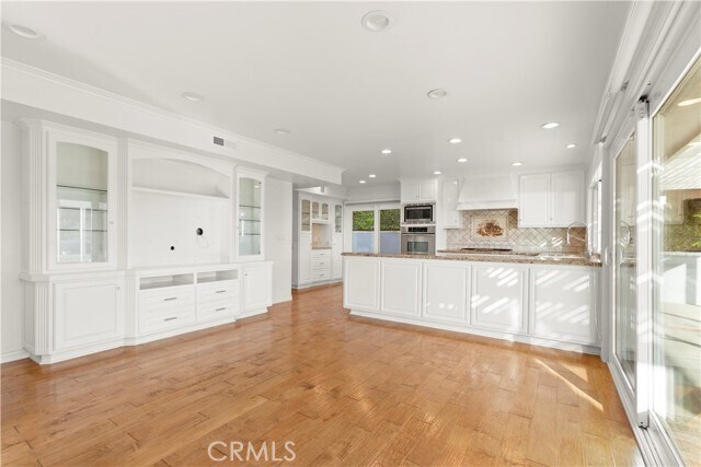 Building Photo - 6528 Madeline Cove Dr