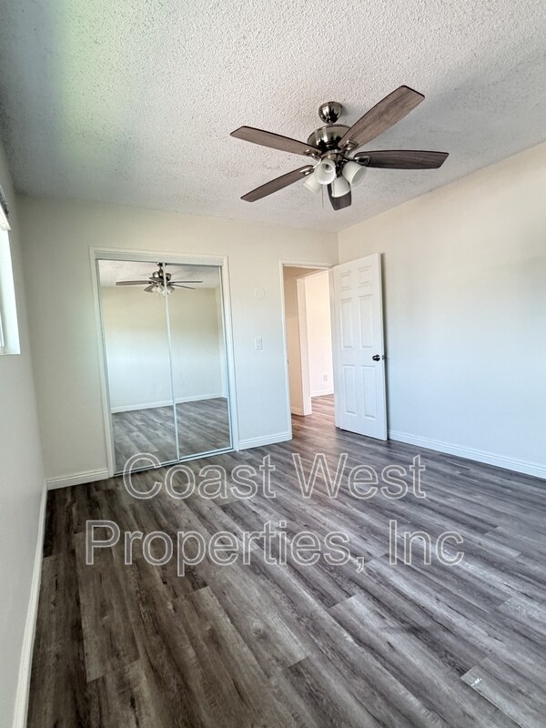 Building Photo - 1618 1/2 Reed Avenue