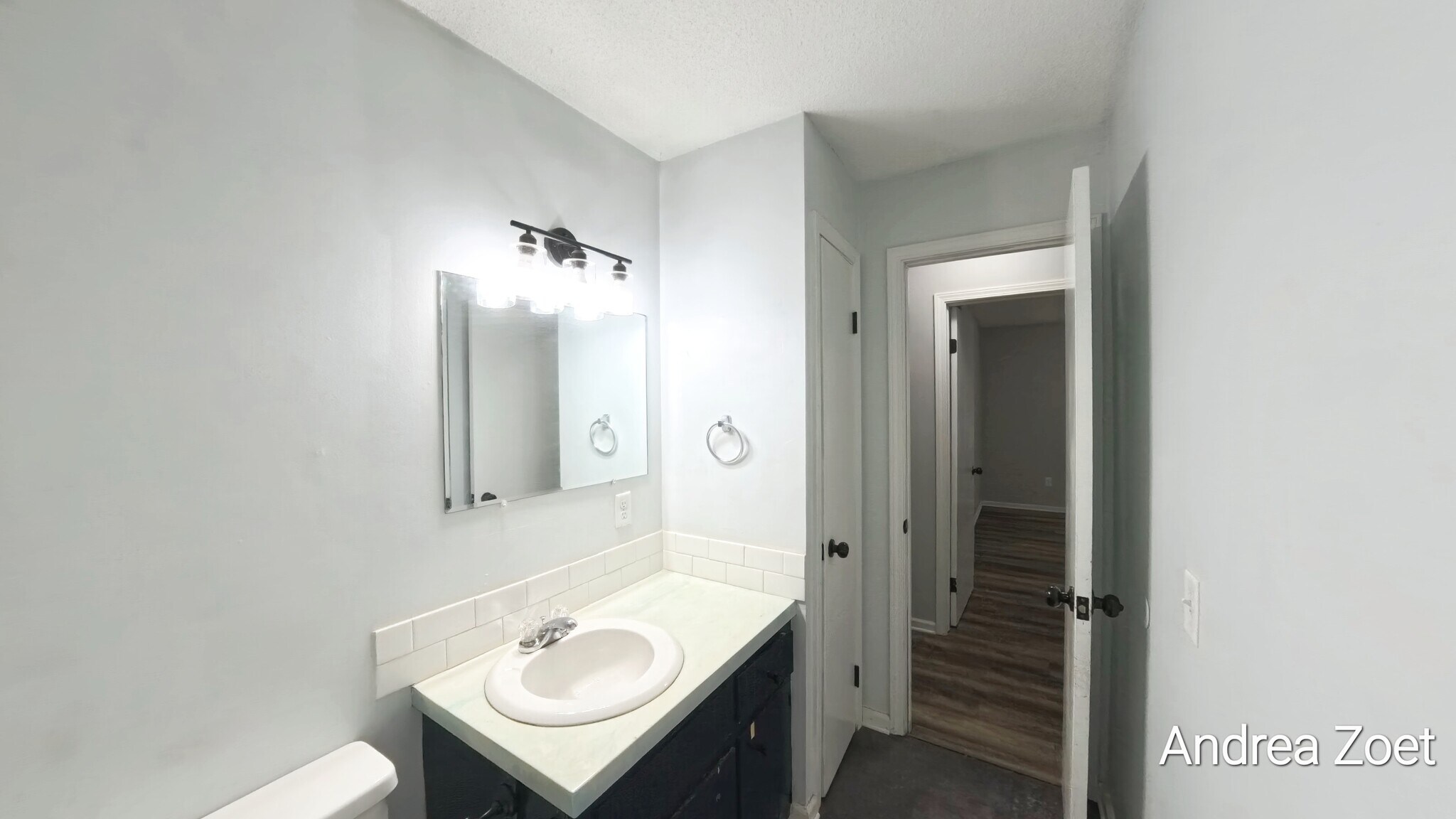 Building Photo - 2555 Ridgemoor Dr SE