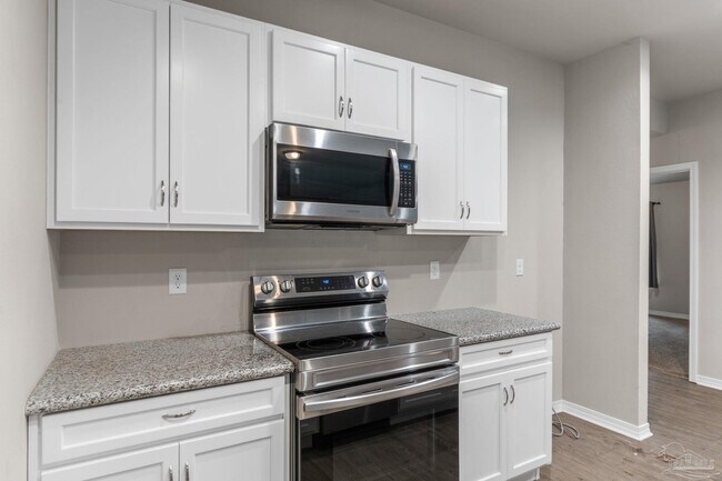 Building Photo - 3210 Electra Dr