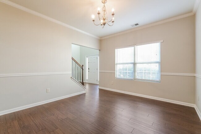 Building Photo - 261 Chandler Bluff Ct SE